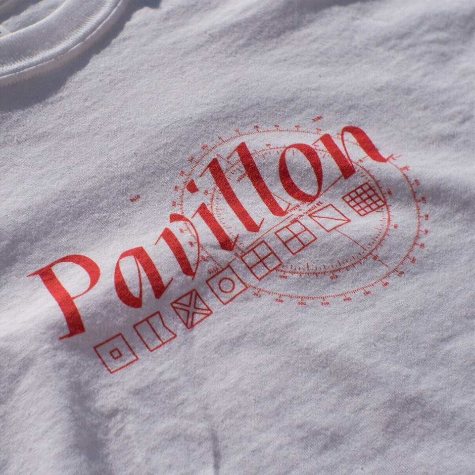 Pavillon Schriftzug auf T-Shirt